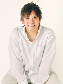 【お知らせ】山口隼輔Top Designer 昇進のお知らせ